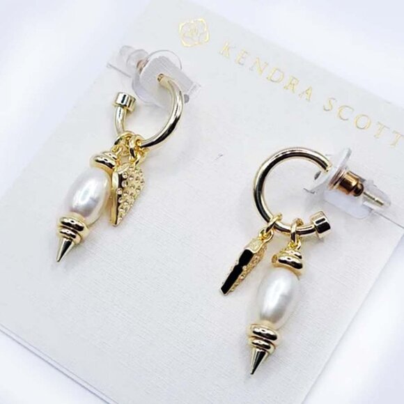 Kendra Scott Demi Gold Huggie Earrings in White Baroque Pearl NWOT - Picture 6 of 8